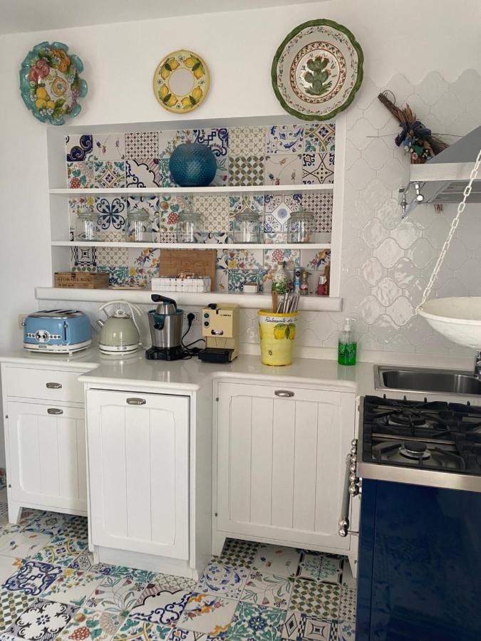 Apartmán La Baia Di Napoli Capri Exteriér fotografie
